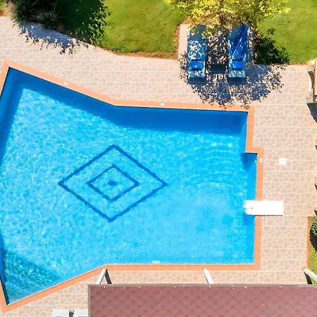 Mirsini Private Pool & Jacuzzi Villa Georgioupoli